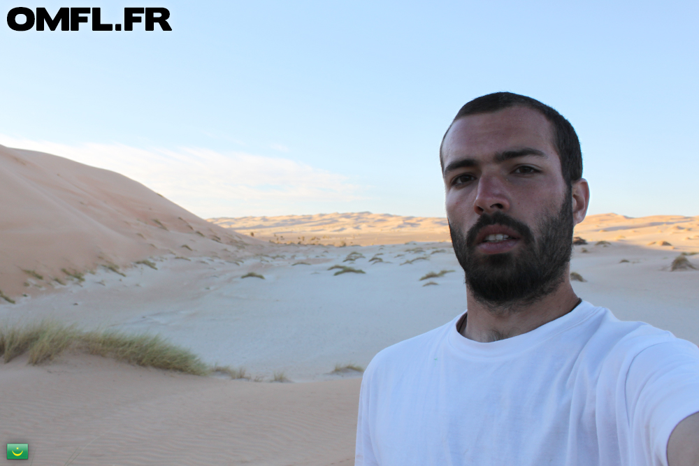 Marco se reveille en plein desert en Mauritanie