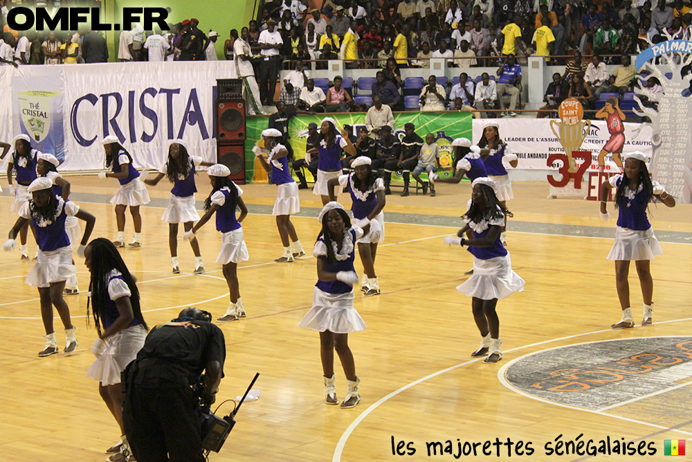 Les majorettes sénégalaises au match de basket