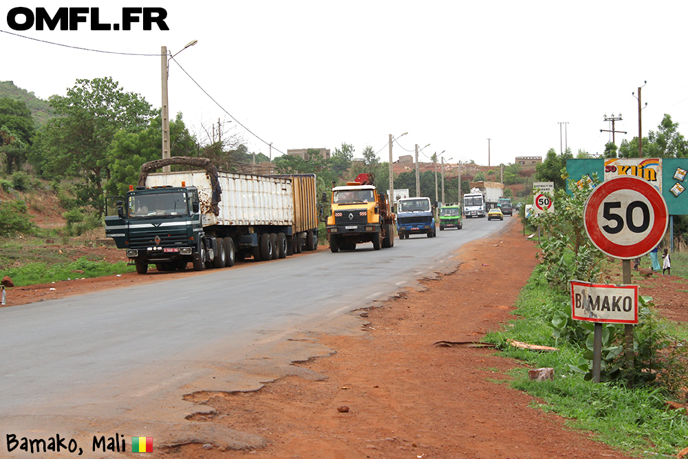 Panneau d'agglomération de la ville de Bamako