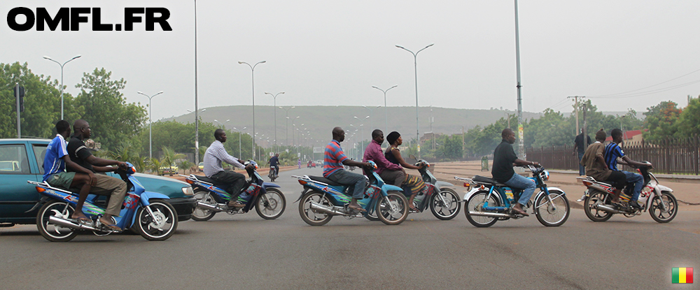 Des mobylettes à Bamako