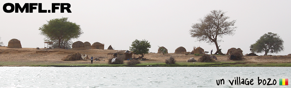 Un village bozo sur les rives du Niger
