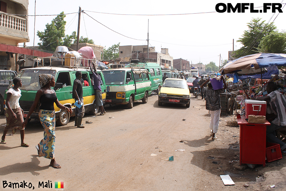 Une rue de Bamako au Mali