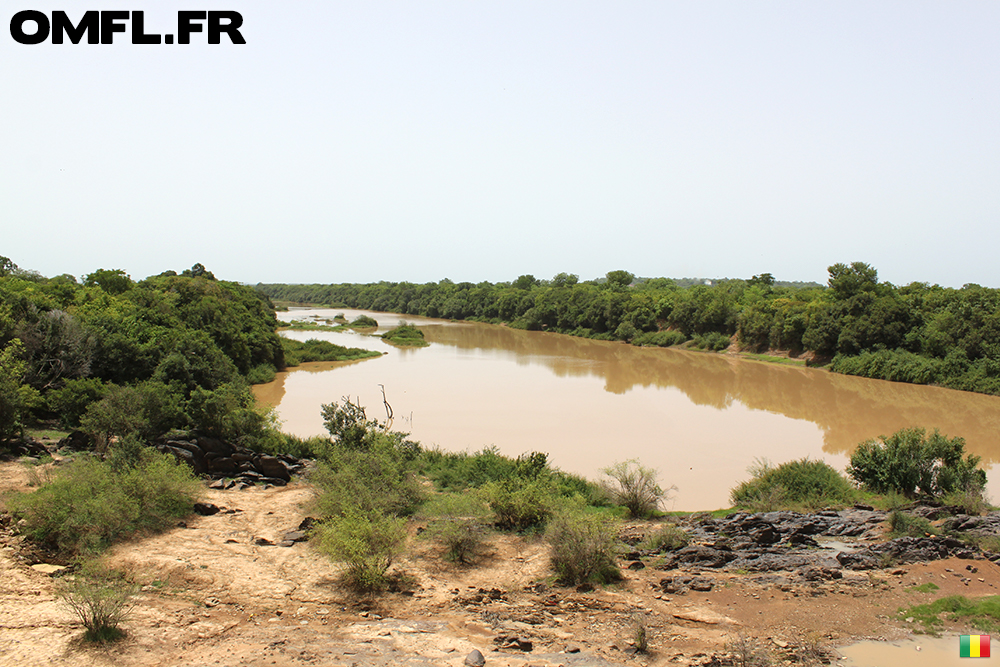 Panorama malien vue d'un pont