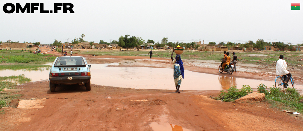 Une mega flaque d'eau à Ouagadougou