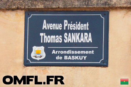 Une plaque de rue à l'effigie de Thomas Sankara